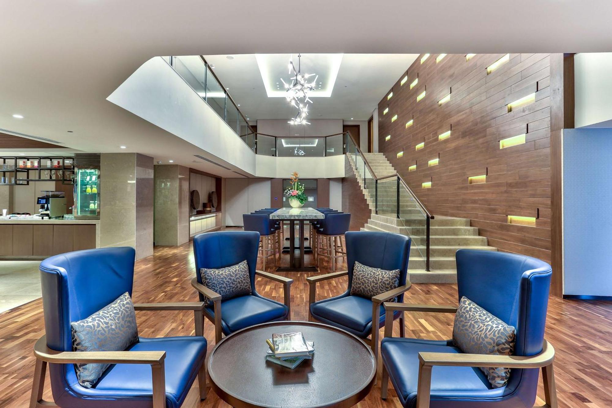 Executive King Suite,1544668222:JPEG