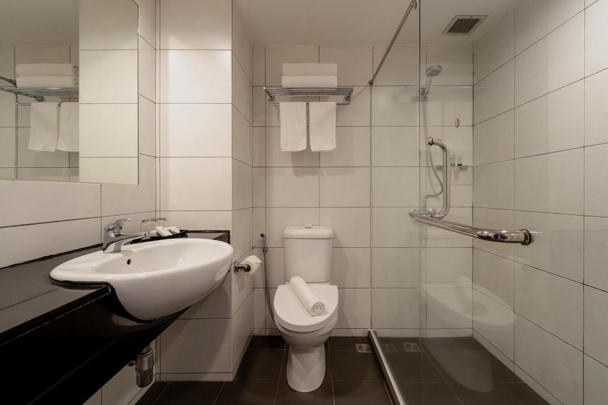 Superior Double or Twin Room,1758315236:JPEG